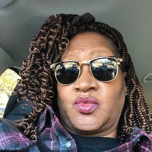 Meet your Posher, Vonzetta